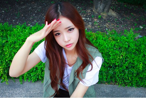 蕼字在取名里有什么含义_蕼字五行属什么